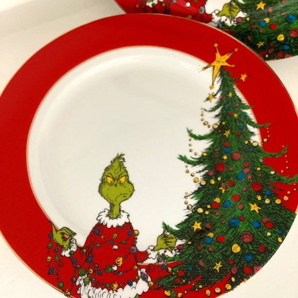 NEW How Grinch Stole Christmas dinner plates pack of 4 - Picture 1 of 9